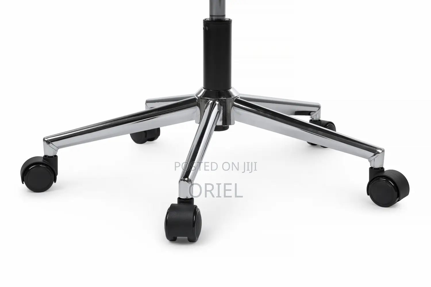 Office Chair : High-Back Mesh Chair