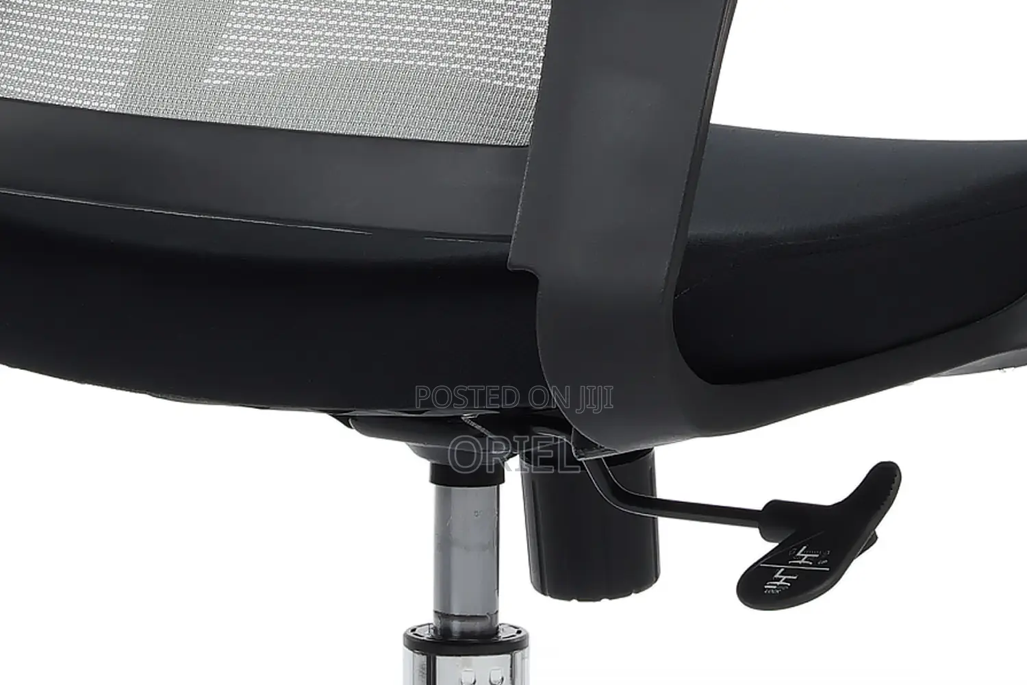 Office Chair : High-Back Mesh Chair