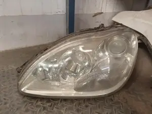 Mercedes Benz W220 S Class