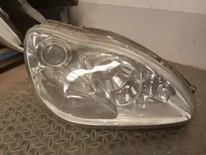 Mercedes Benz W220 S Class