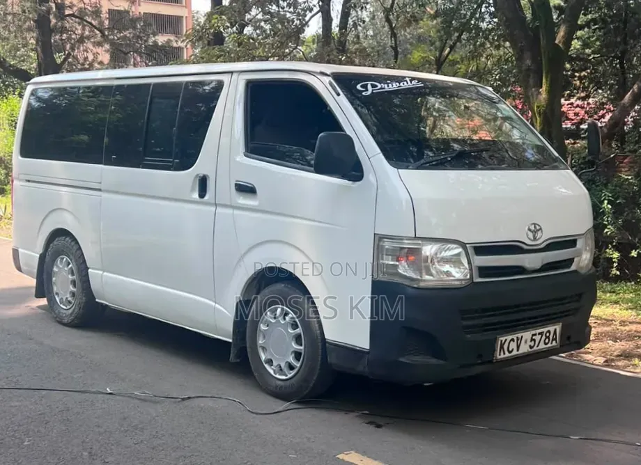 Toyota HiAce 2012 White