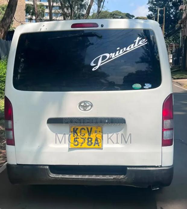 Toyota HiAce 2012 White - thumbnail 6