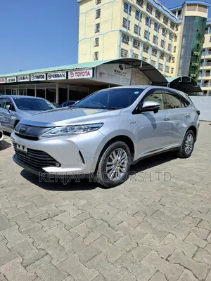 Toyota Harrier 2019 Silver