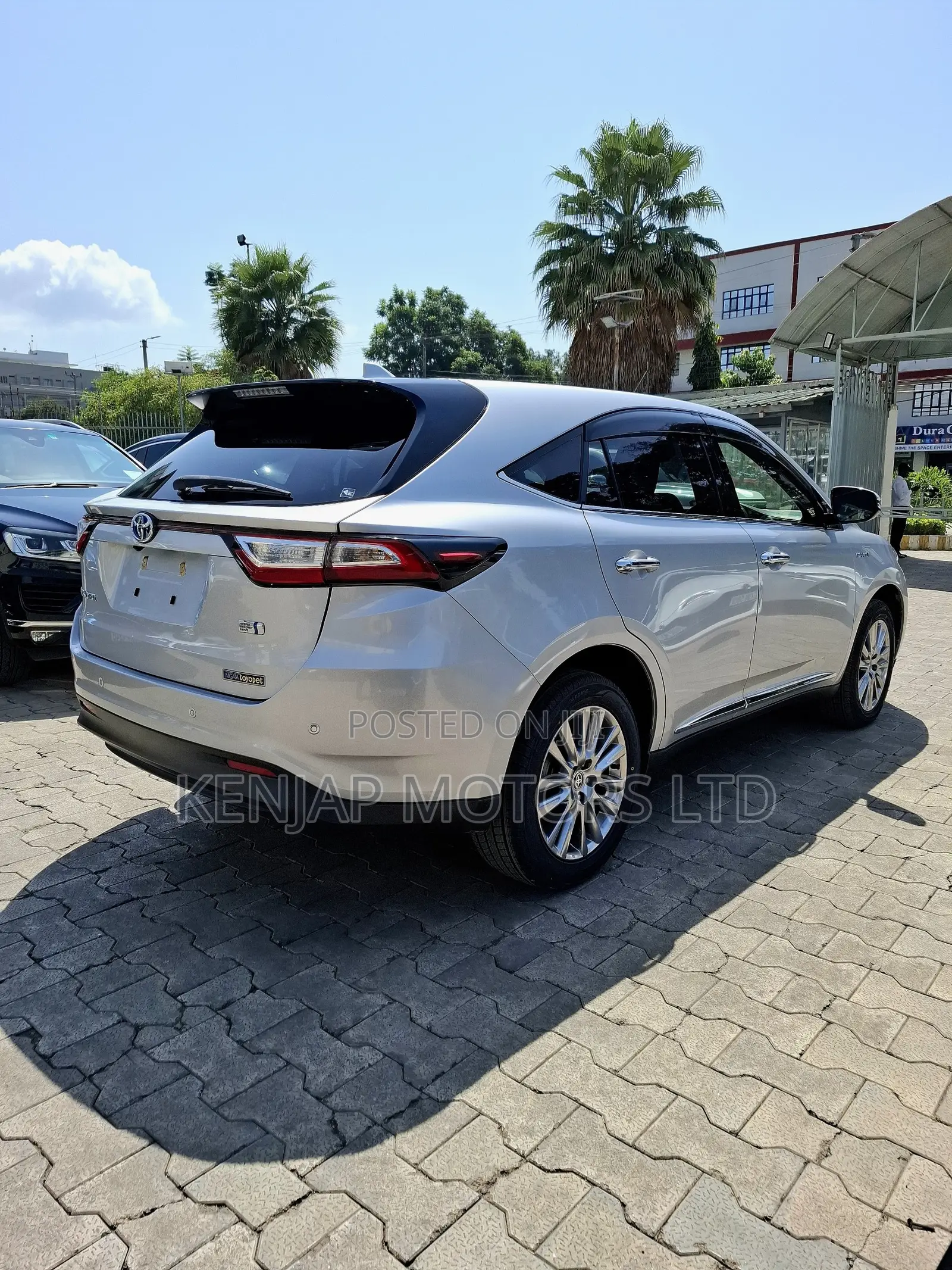 Toyota Harrier 2019 Silver