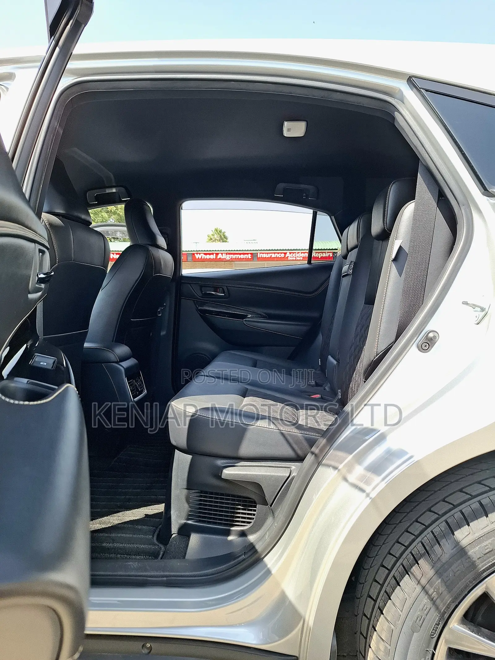 Toyota Harrier 2019 Silver