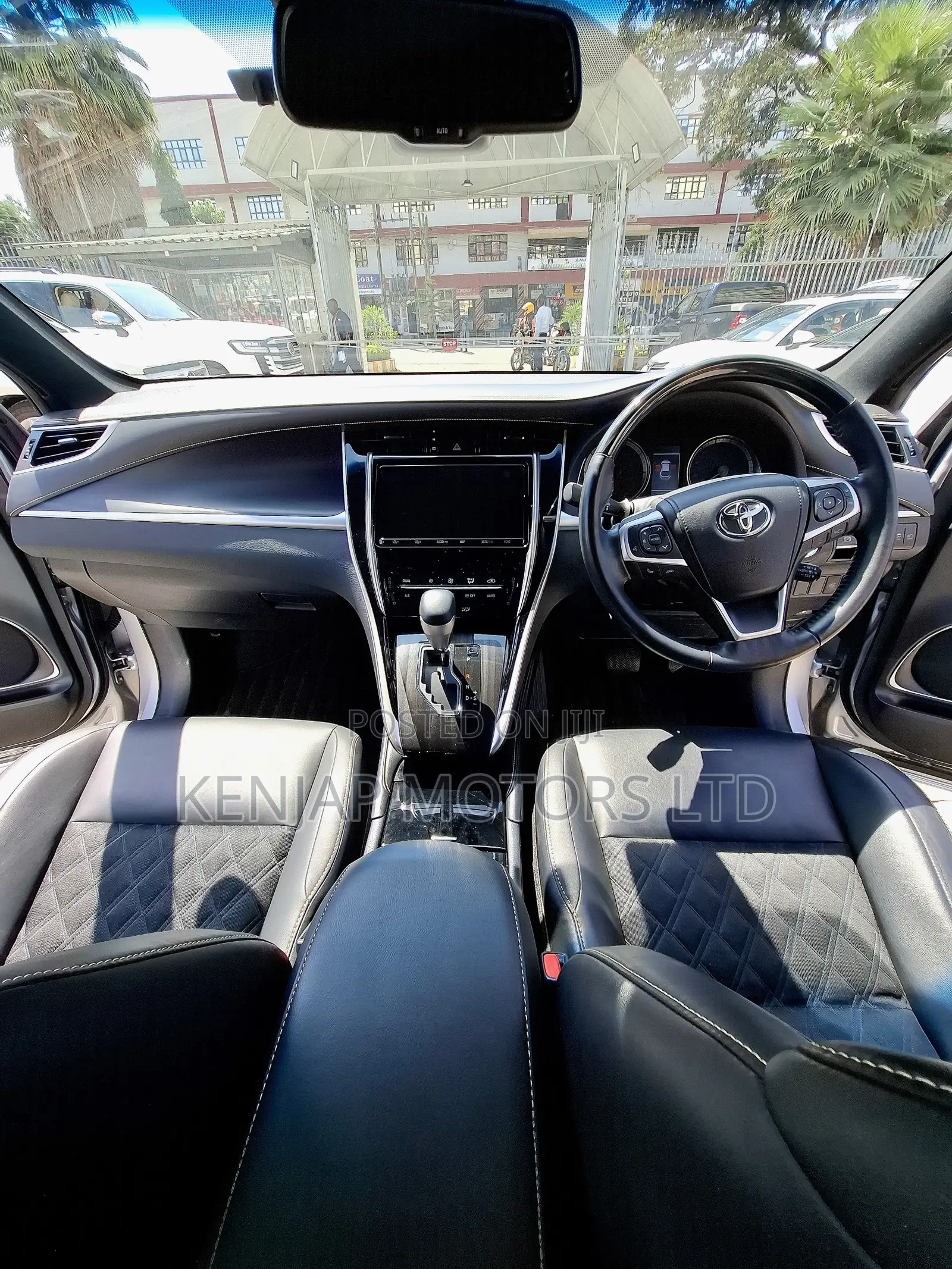Toyota Harrier 2019 Silver