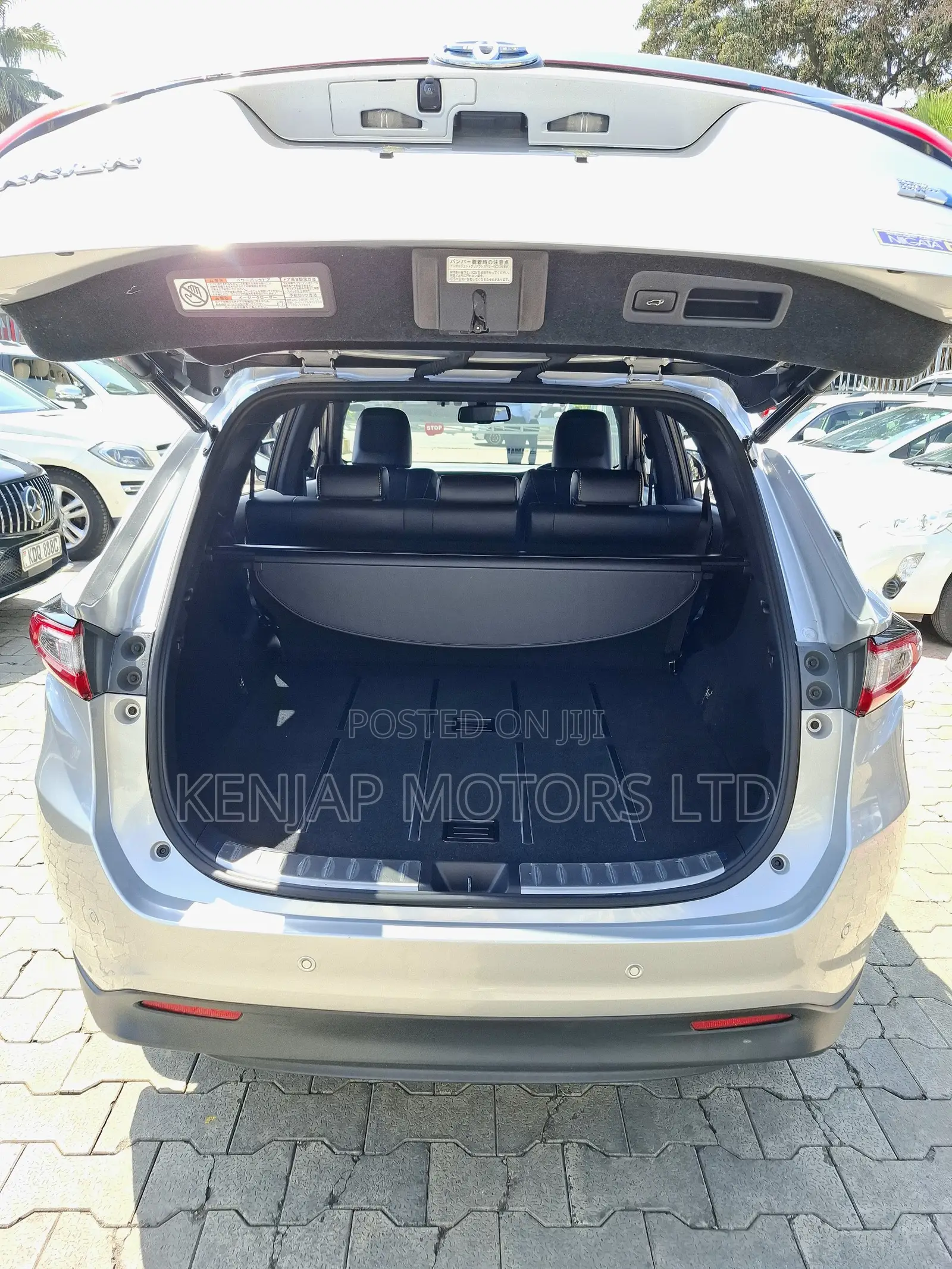 Toyota Harrier 2019 Silver