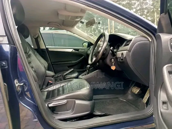 Volkswagen Jetta 2014 Blue