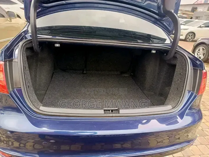 Volkswagen Jetta 2014 Blue