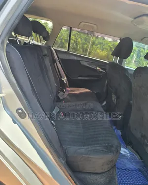 Toyota Corolla Fielder 2010 Silver