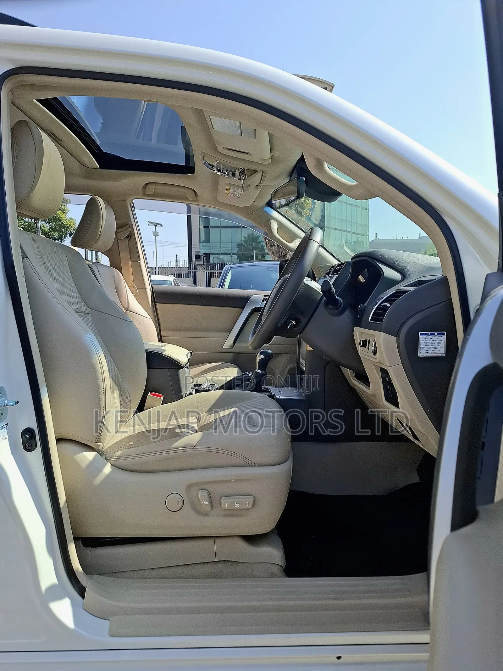 Toyota Land Cruiser Prado 2.8 2021 Pearl