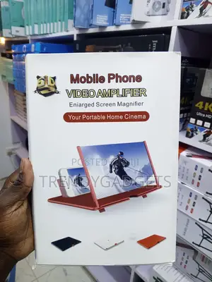 9 to 12 Inch Phone Screen Enlarger With Adjustable Holder
