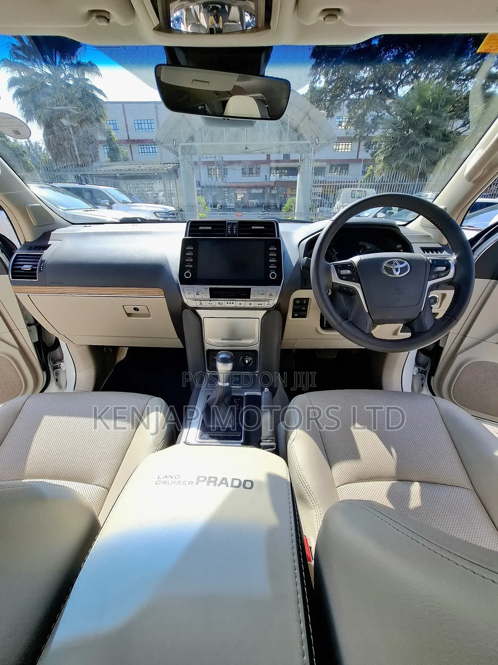 Toyota Land Cruiser Prado 2.8 2021 Pearl