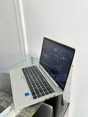 Laptop HP ProBook 440 G8 16GB Intel Core i7 SSD 256GB
