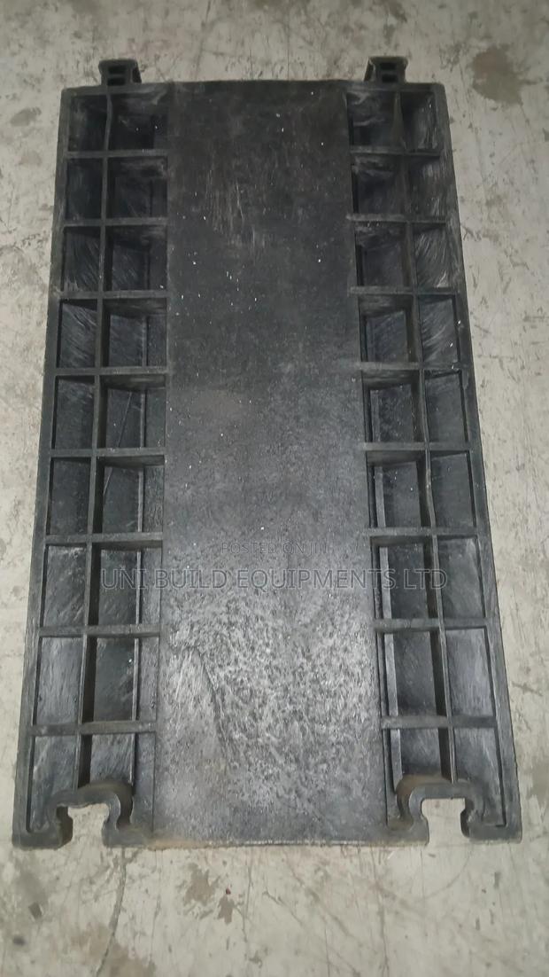 Outdoor Cable Protector 3 Channels(90cmx50cm) - thumbnail 3