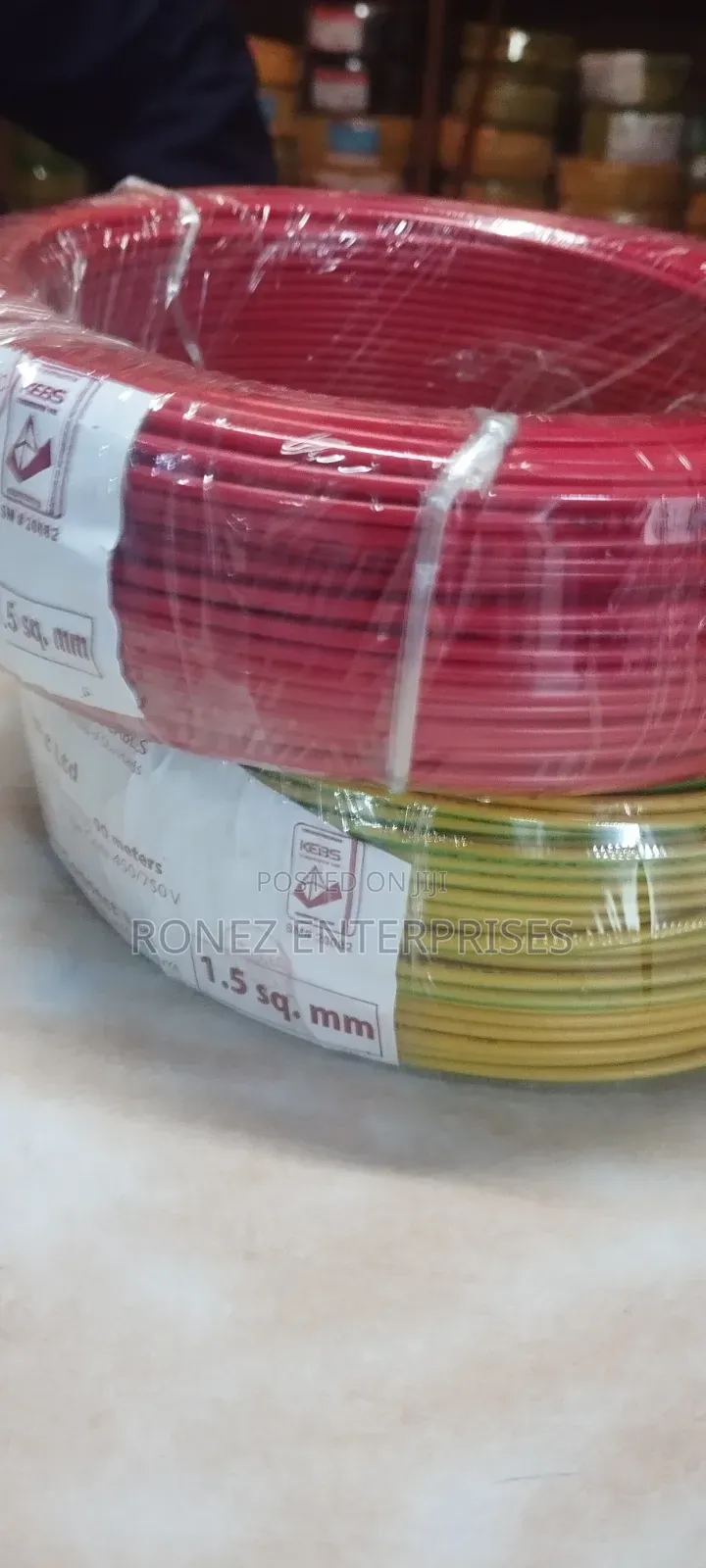 1.5 Cable Connect Singles