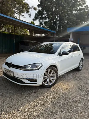 Volkswagen Golf 2018 Silver