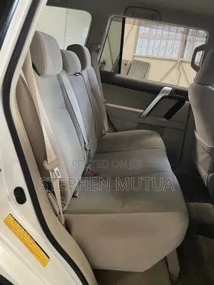 Toyota Land Cruiser Prado 2.8 2022 White