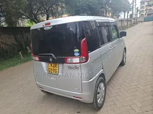 Suzuki Spacia 2017 Silver