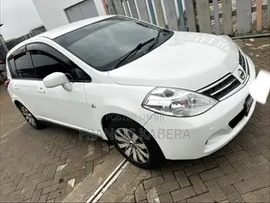 Nissan Tiida 2012 White