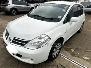 Nissan Tiida 2012 White