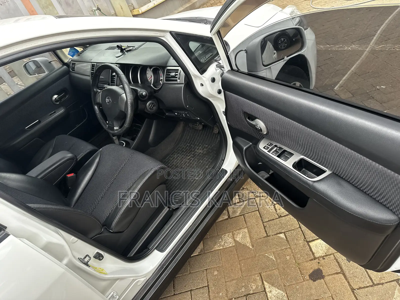 Nissan Tiida 2012 White