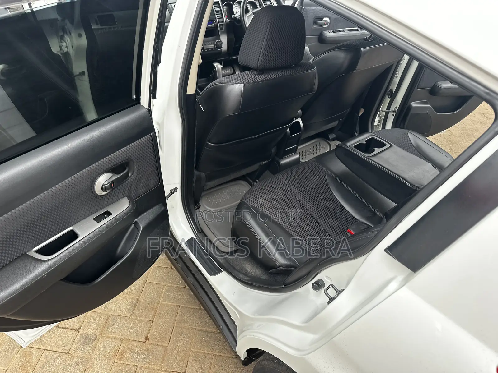 Nissan Tiida 2012 White