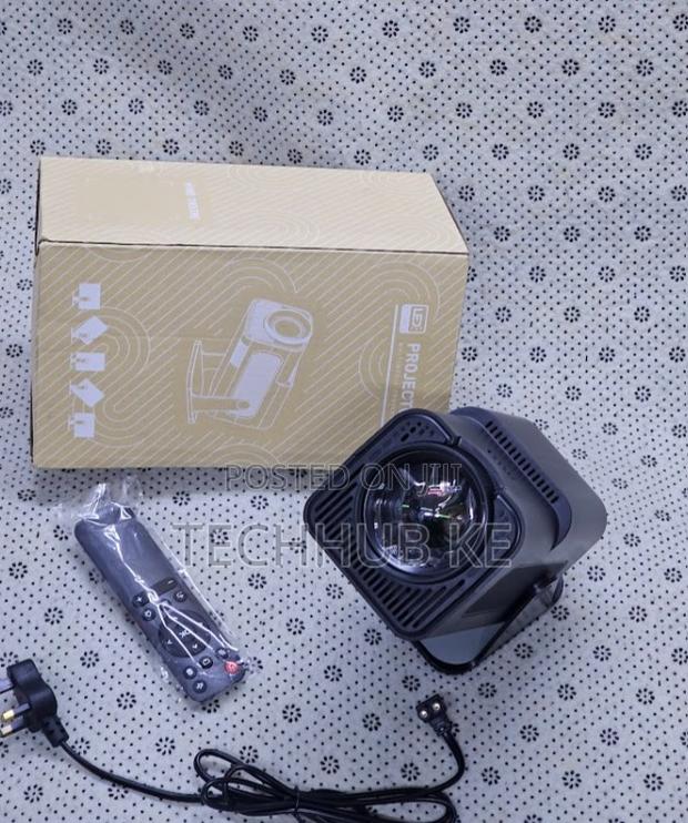 Smart Android Home Theater Projector Hy320 for Streaming Movies - thumbnail 2