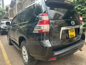 Toyota Land Cruiser Prado 2011 Black