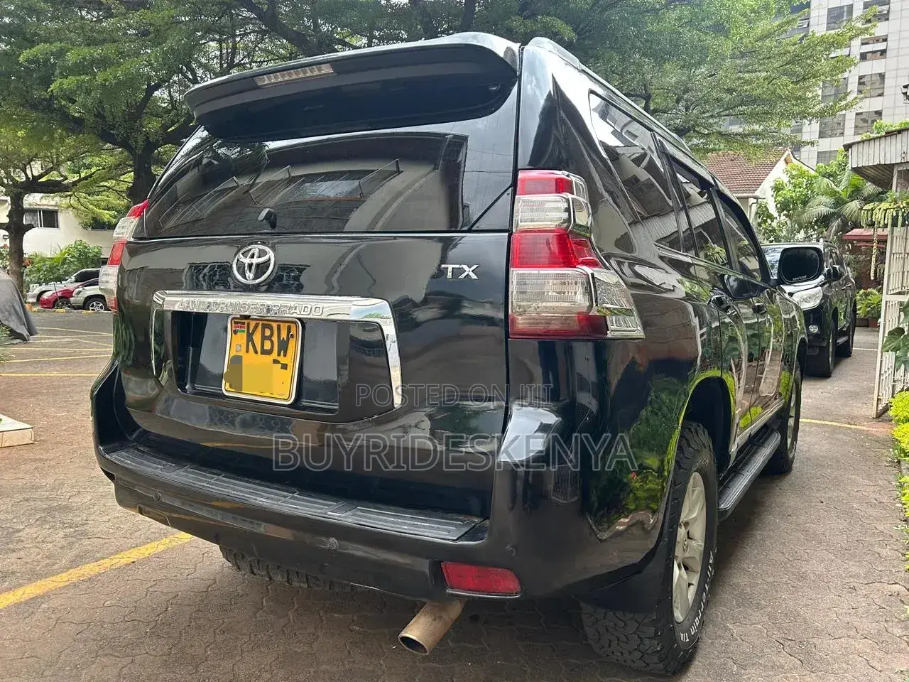 Toyota Land Cruiser Prado 2011 Black