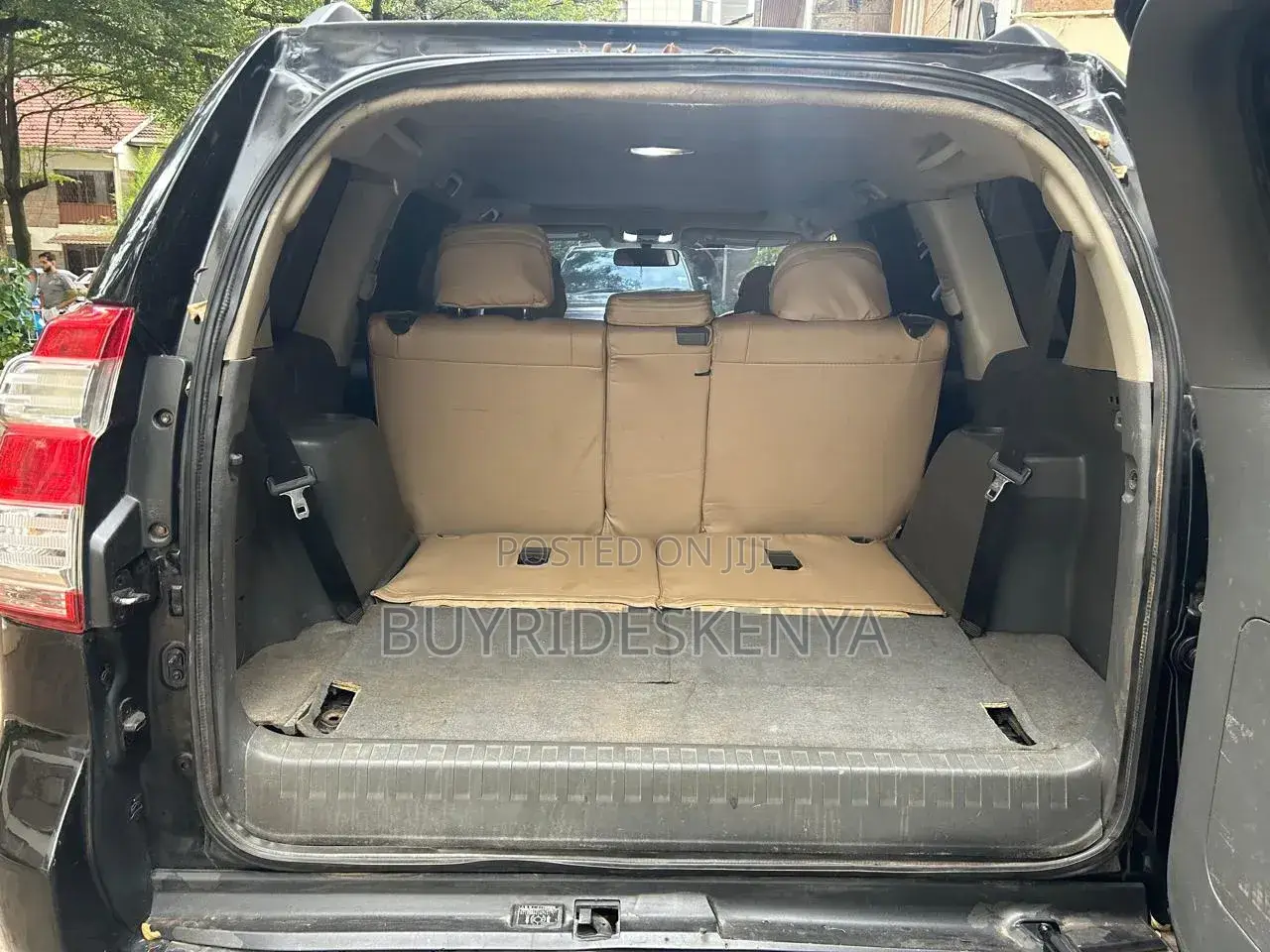 Toyota Land Cruiser Prado 2011 Black