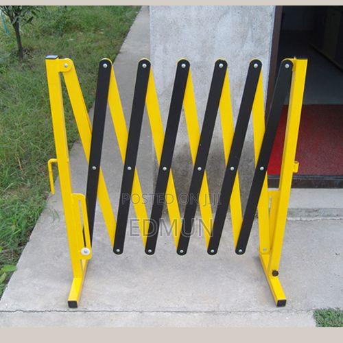 Ym-33 Expandable Barrier - thumbnail 2