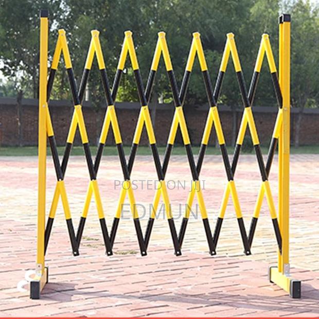 Ym-33 Expandable Barrier - thumbnail 3