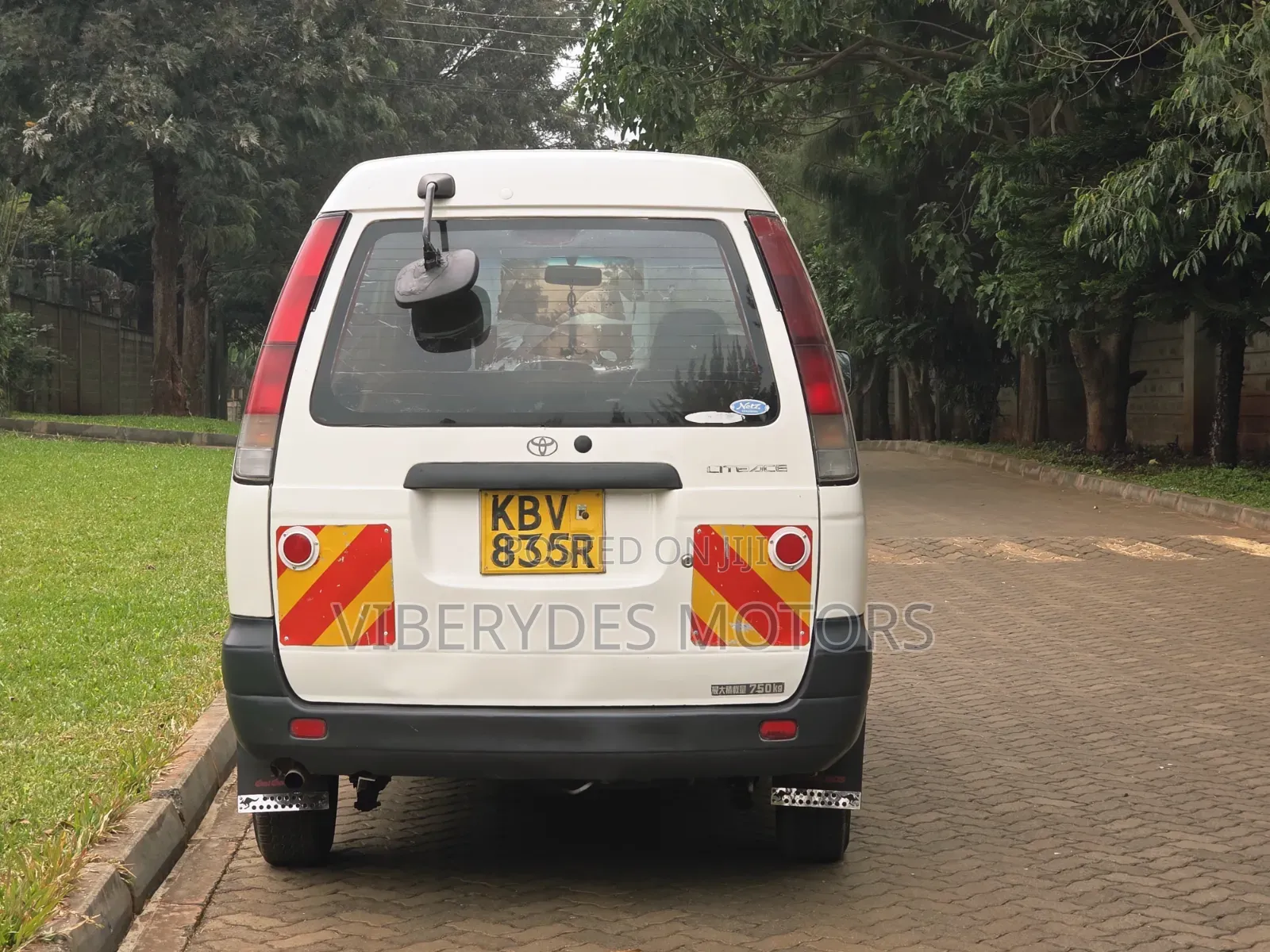 Toyota TownAce 2006 White
