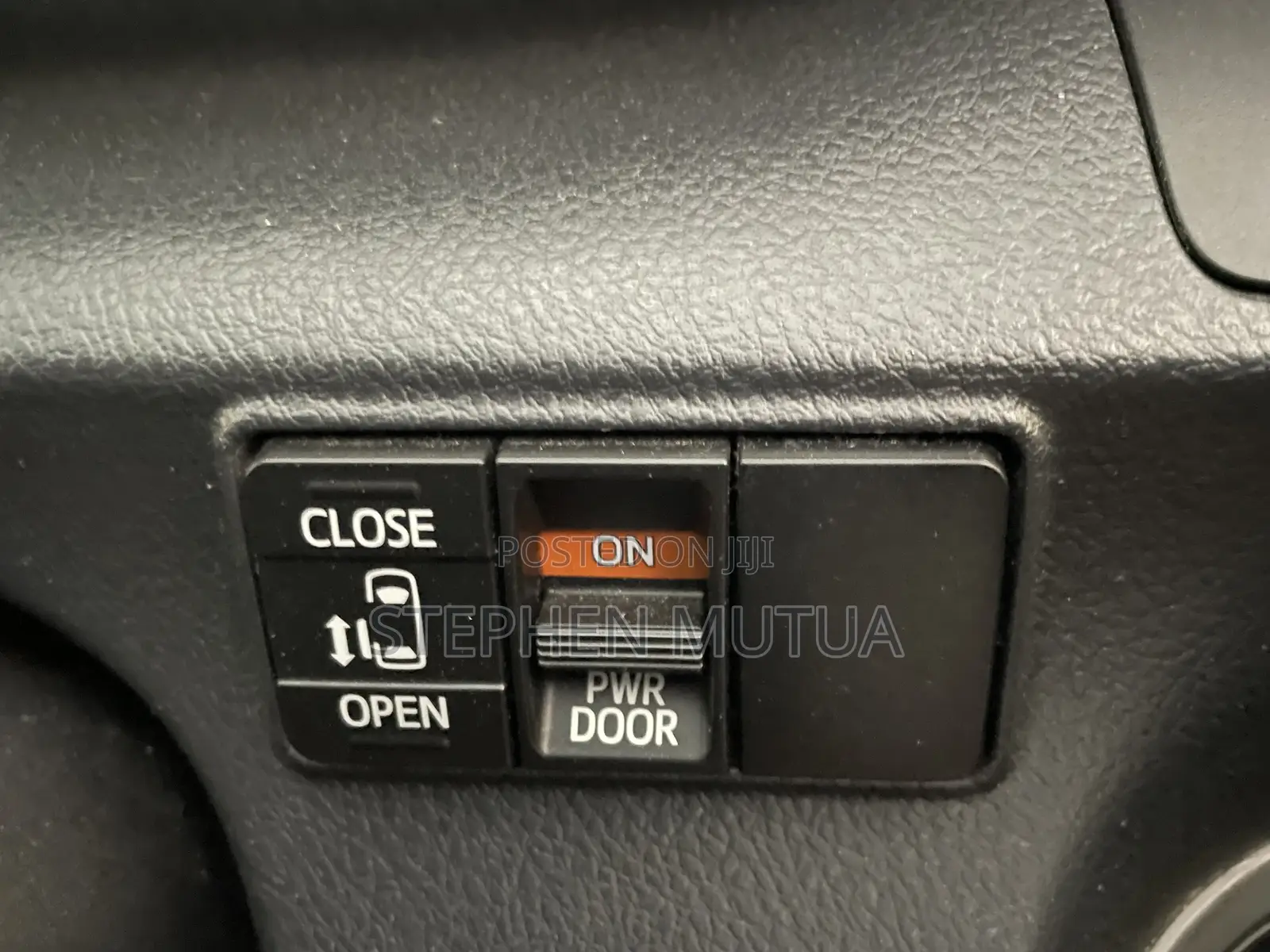 Toyota Sienta 1.5 Hybrid FWD (6-seater) 2020 White