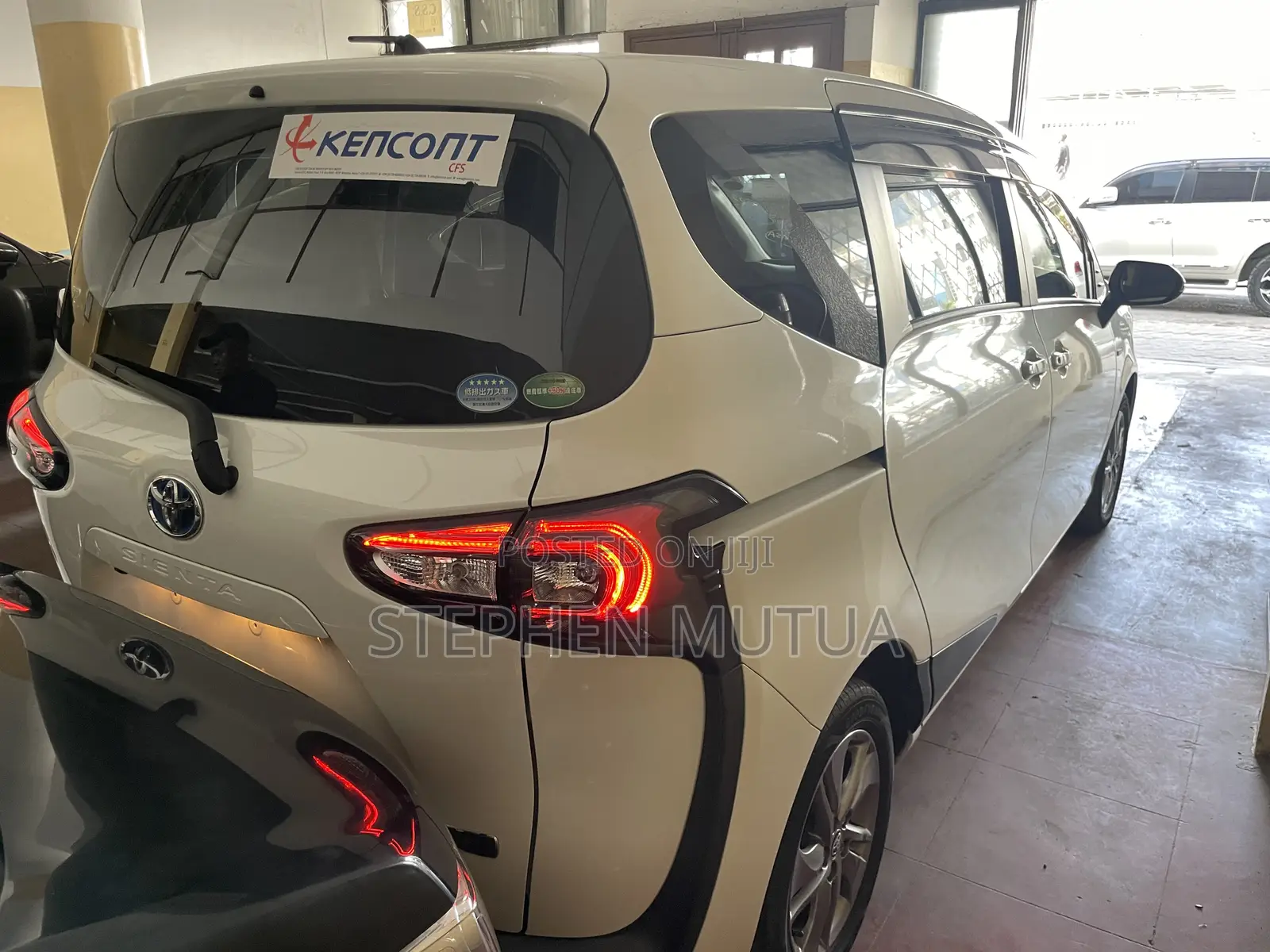 Toyota Sienta 1.5 Hybrid FWD (6-seater) 2020 White