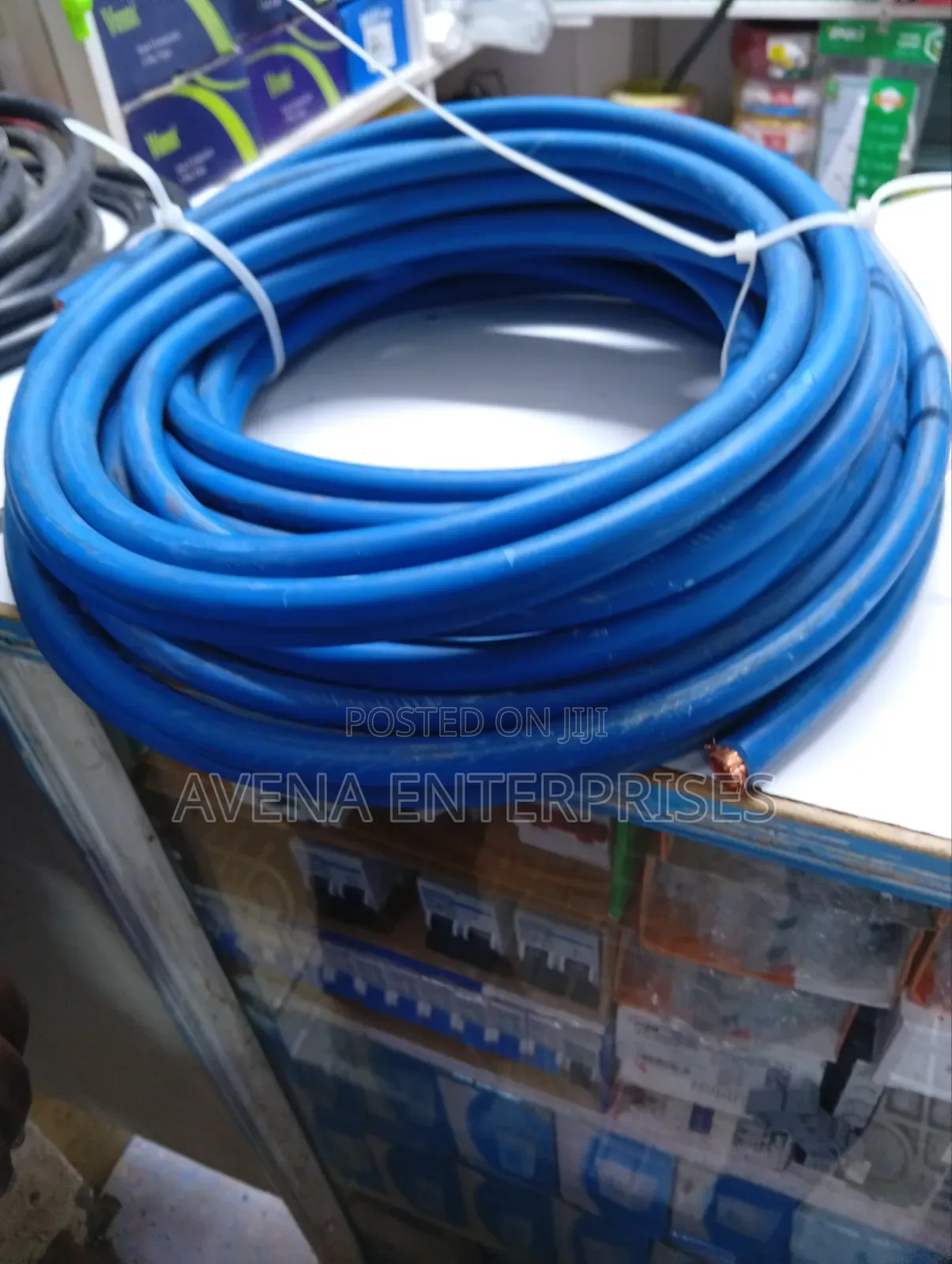 35mm Auto Cable (Solar Battery)