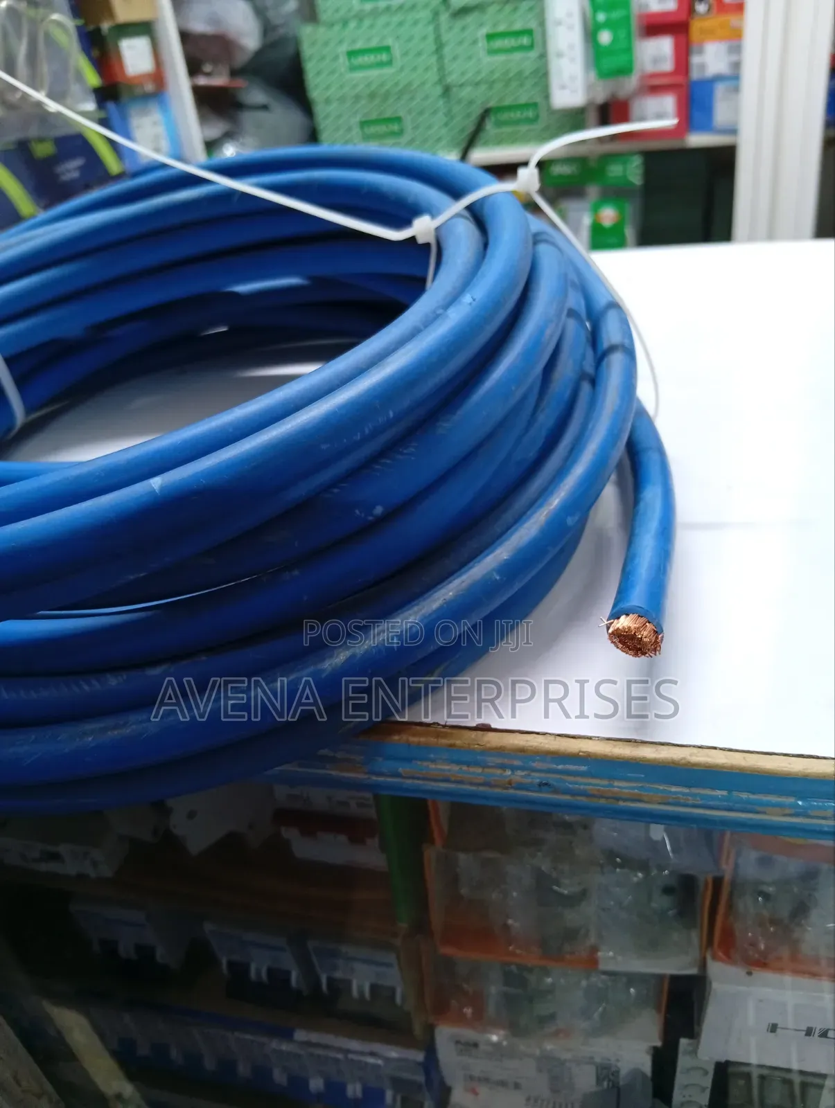 35mm Auto Cable (Solar Battery)