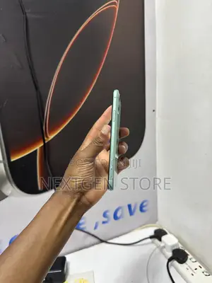 Apple iPhone 11 128 GB Green