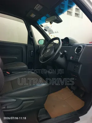Toyota Spade 2019 White