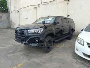 Toyota Hilux 2020 Black
