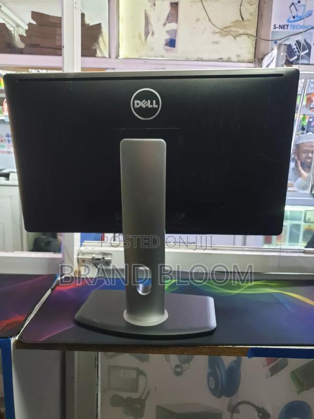 23" Monitor - thumbnail 2