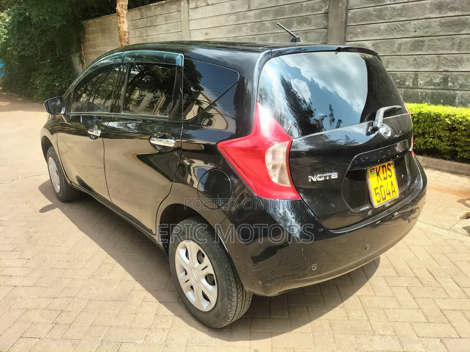 Nissan Note 2016 Black
