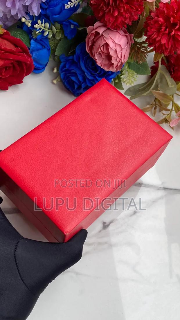 Rose Petal Boxes - thumbnail 2