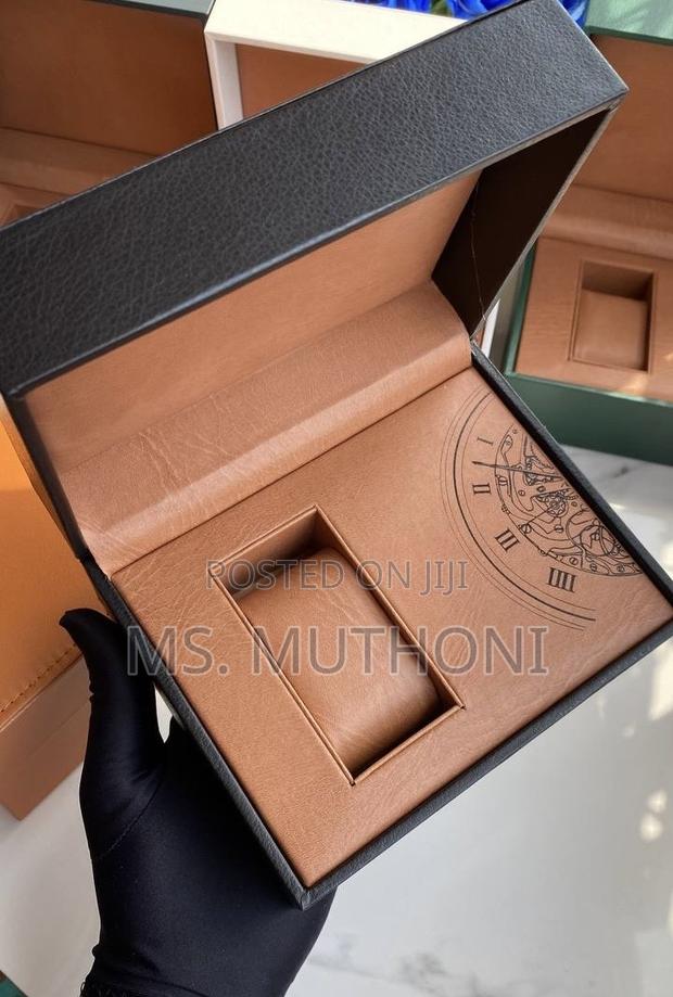 Highend Executive Storage / Display Watch Boxes - thumbnail 3