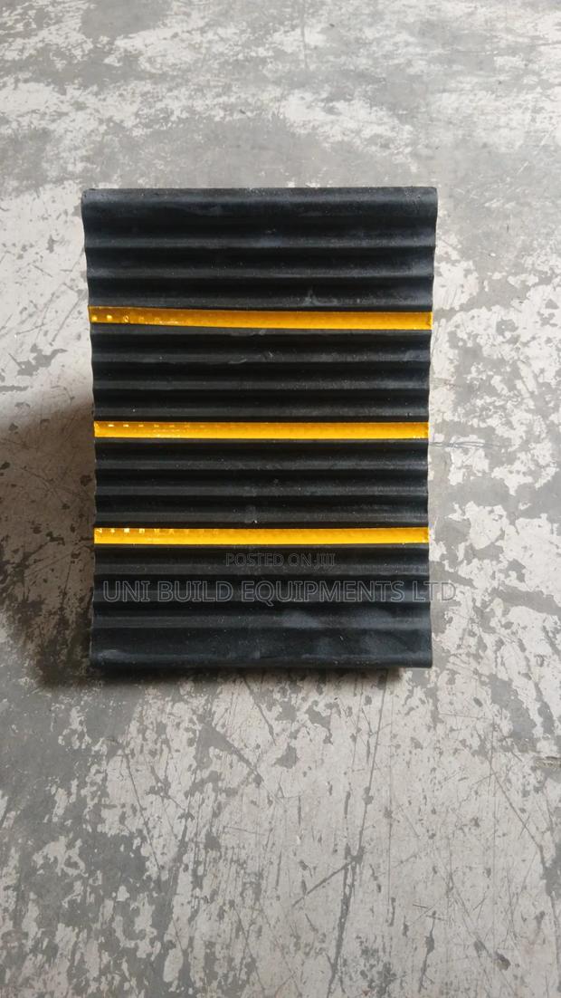 Rubber Wheel Chock