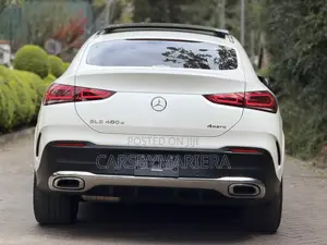 Mercedes-Benz GLE-Class GLE 400d 4MATIC 2020 Pearl