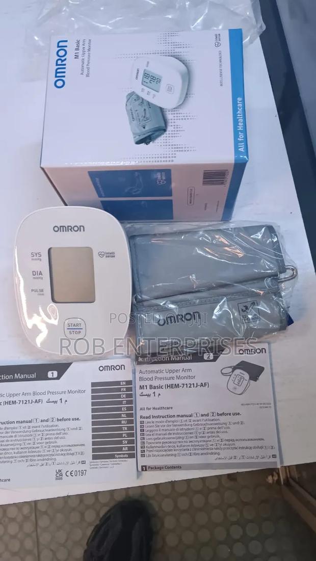 Omoron M1 Basic ,Upper Arm Automatic Blood Pressure Monitor - thumbnail 2