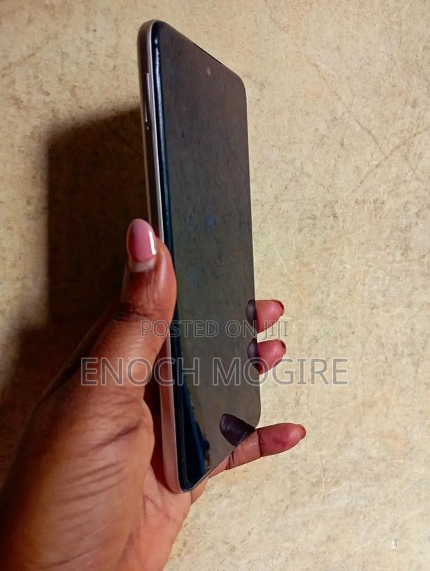 Tecno Camon 18 128 GB White