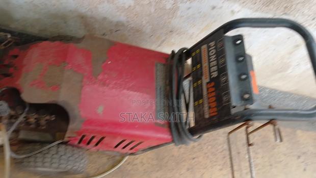 Car Wash Machine and Carpet Scrubbing Machine - thumbnail 2
